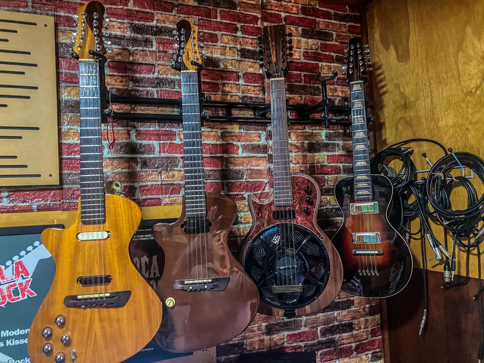 As maravilhosas violas feitas por Luciano Queiroz